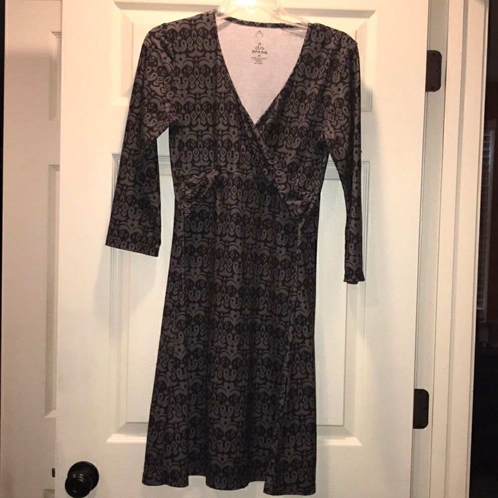 prAna Gray Ikat Faux Wrap Dress